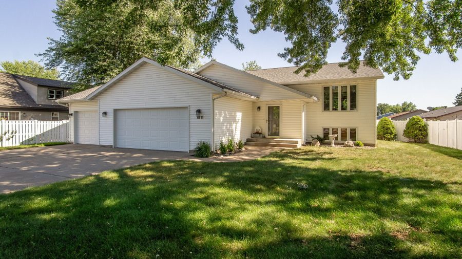 1811 Mitscher Avenue