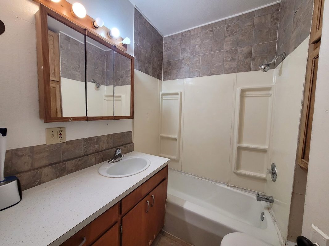 573 Dewey Street, Eau Claire WI 54703 - ResidentialIncome house for sale - MLS #1604554 - image4