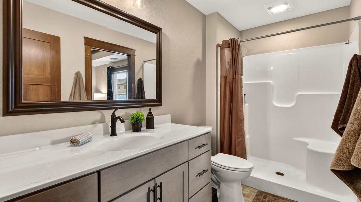 4881 Field Crest Lane, Eau Claire WI 54701 - Residential house for sale - MLS #1599962 - image15
