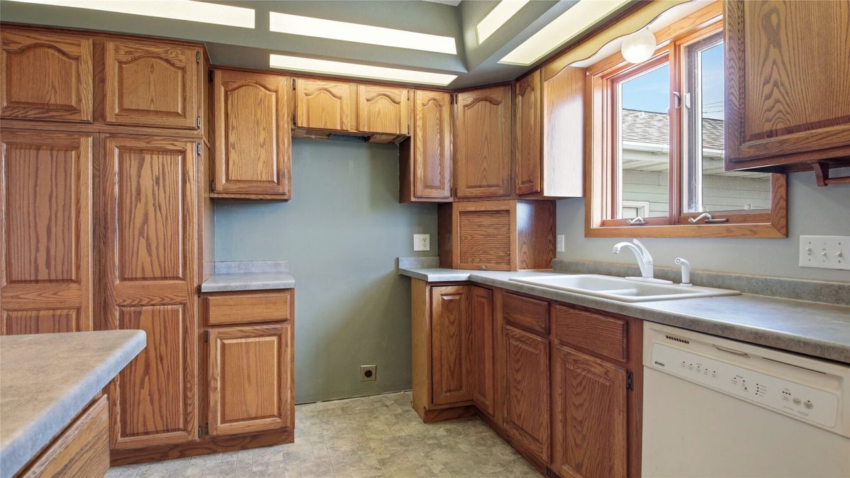 532 Main Street, Cadott WI 54727 - Residential house for sale - MLS #1604558 - image7