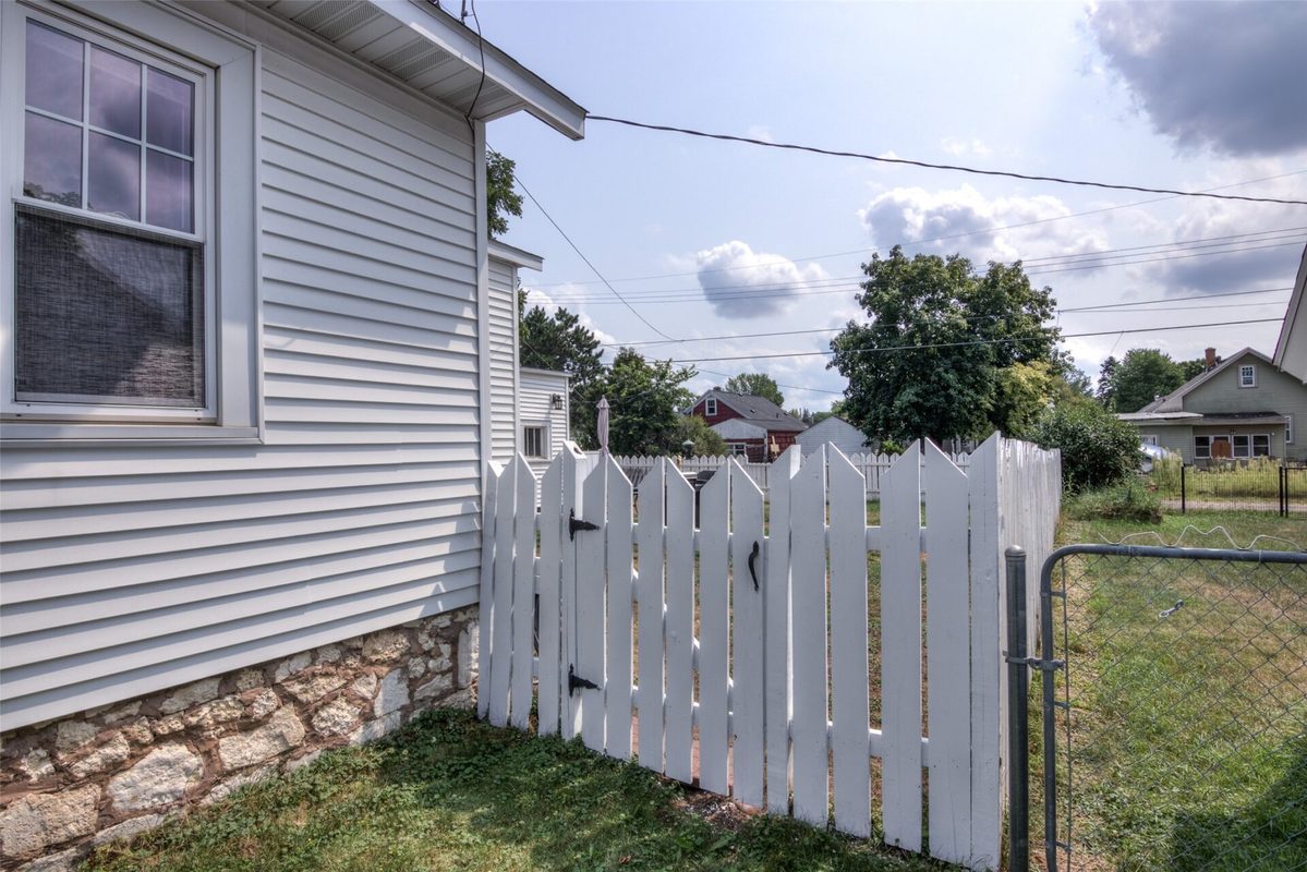 523 Elm Street, Chippewa Falls WI 54729 - Residential house for sale - MLS #1604134 - image24