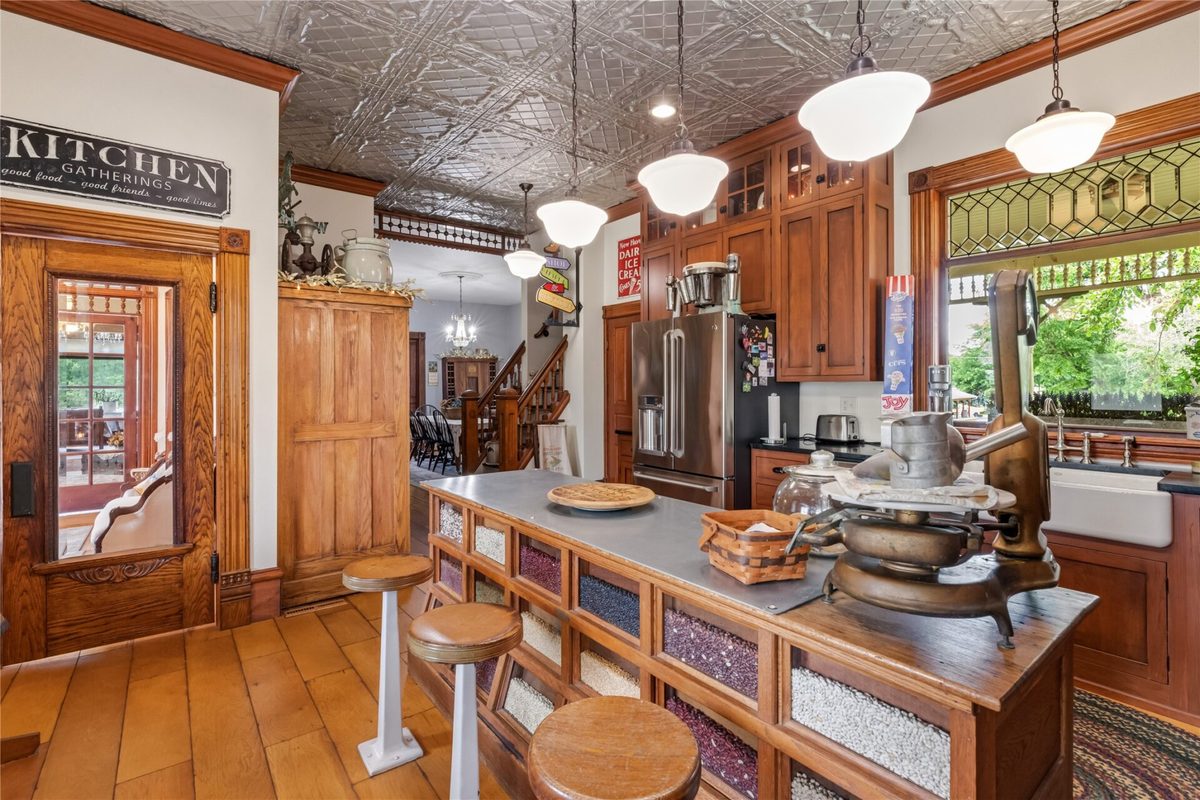 22961 Church Street, Ettrick, WI