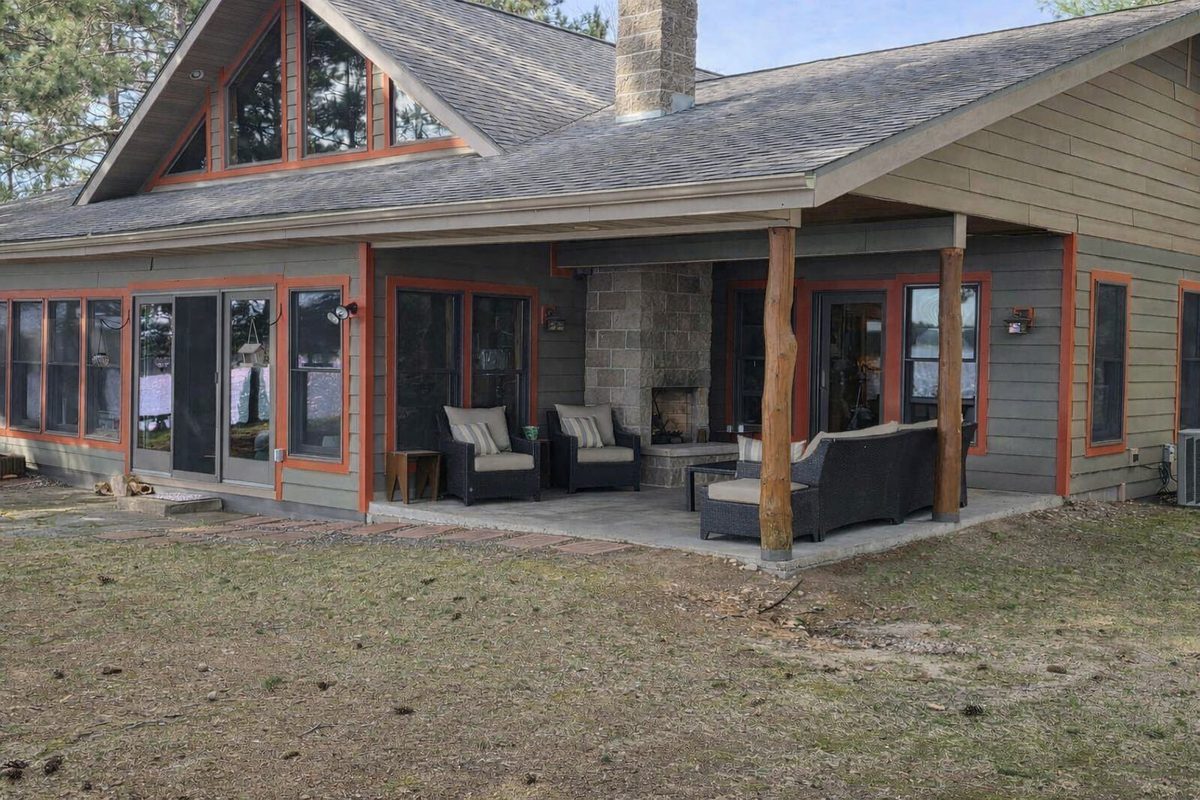 N132 Pine Place, Hatfield, WI