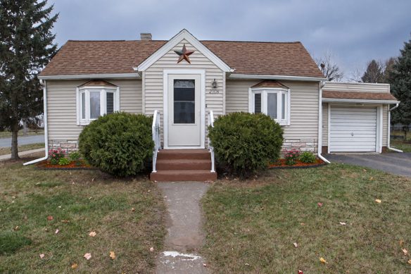 2908 6th Street, Eau Claire WI 54703 - Residential house for sale - MLS #1605295 - image1