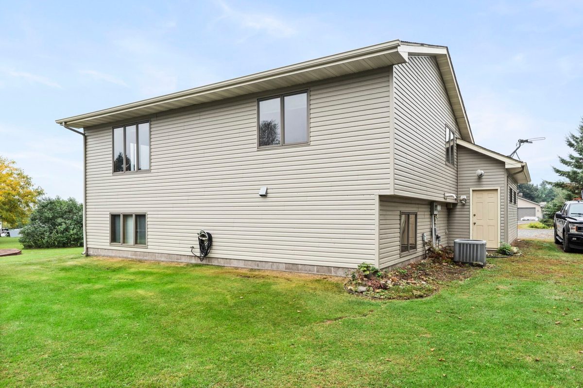 2199 88th Avenue, Osceola WI 54020 - Residential house for sale - MLS #1605610 - image36