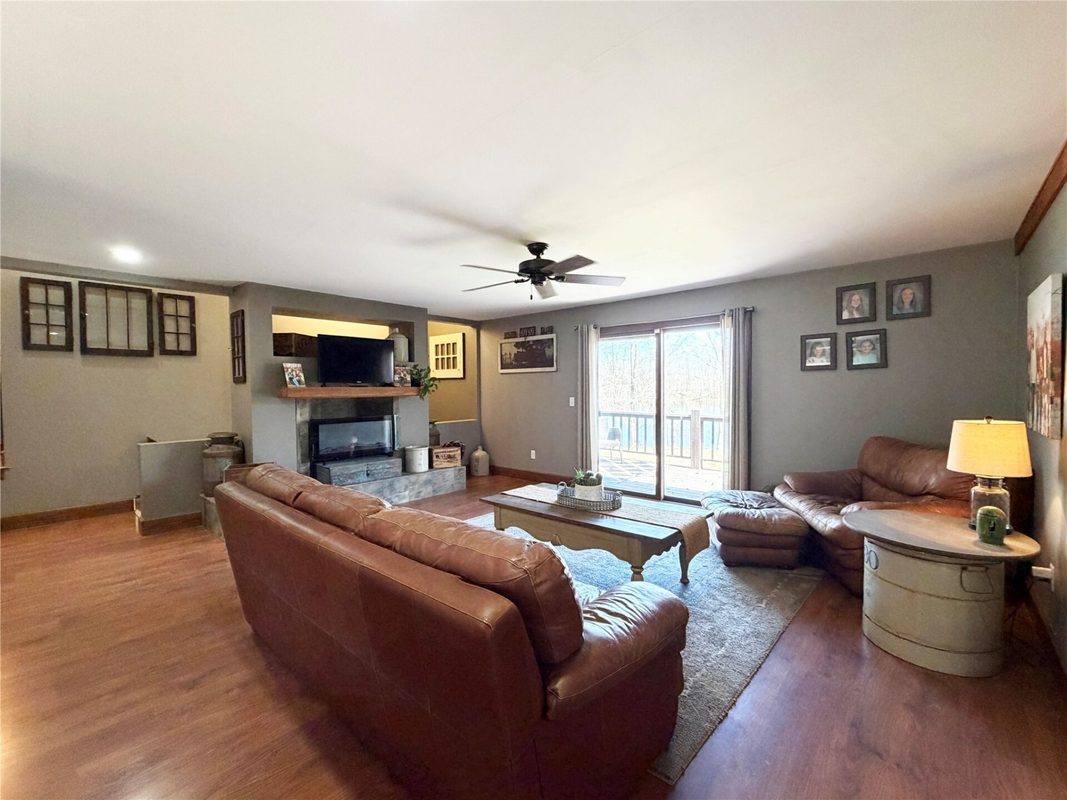 2425 27 1/2 Street, Rice Lake, WI — photo 13