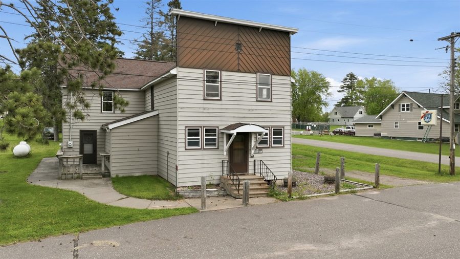 2690 26 26 3/4 Avenue