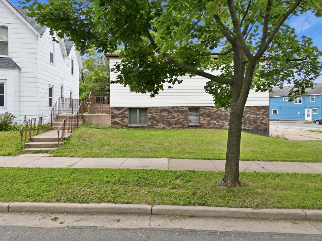 303 Talmadge Street, Eau Claire WI 54701 - ResidentialIncome house for sale - MLS #1604244 - image6