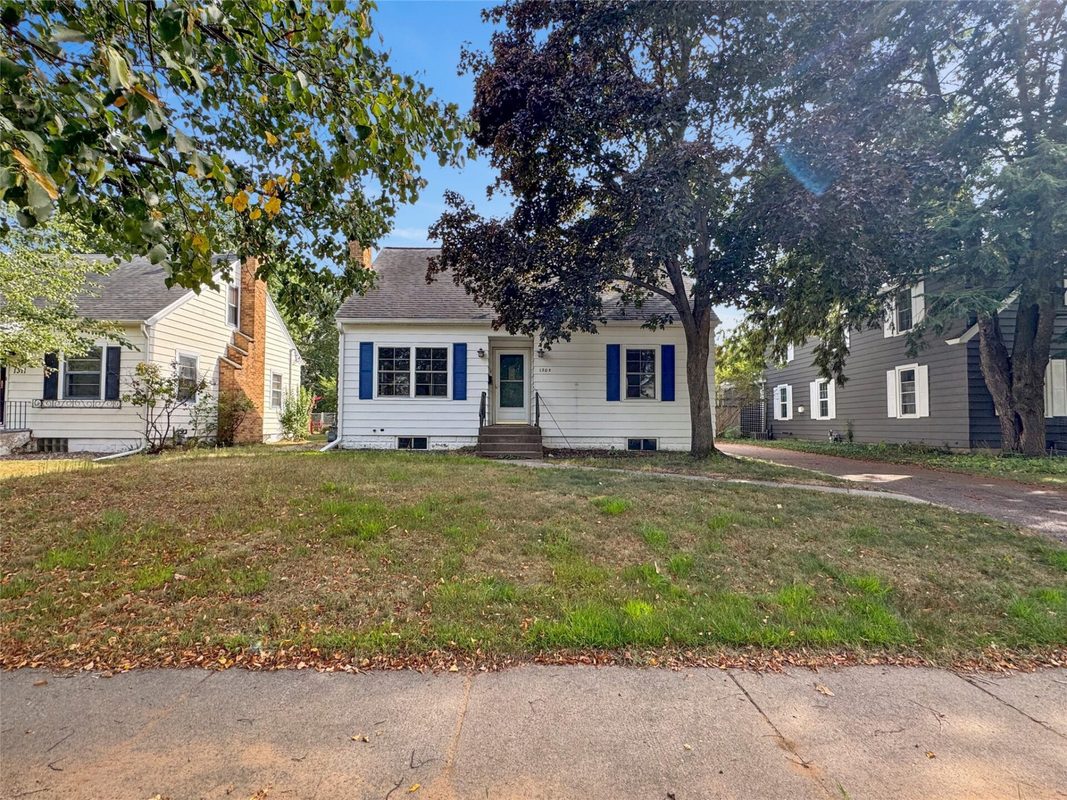 1305 Hoover Avenue, Eau Claire WI 54701 - Residential house for sale - MLS #1604669 - image51