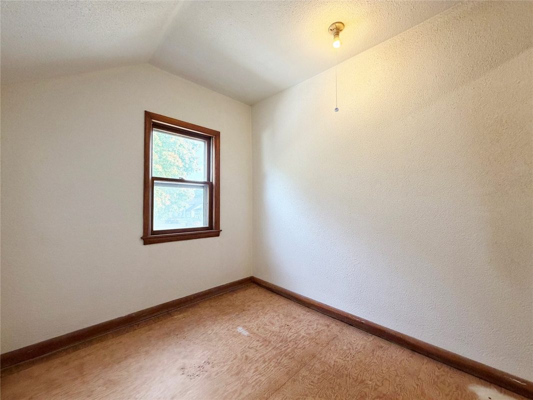1037 La Salle Avenue, Barron WI 54812 - Residential house for sale - MLS #1605477 - image12