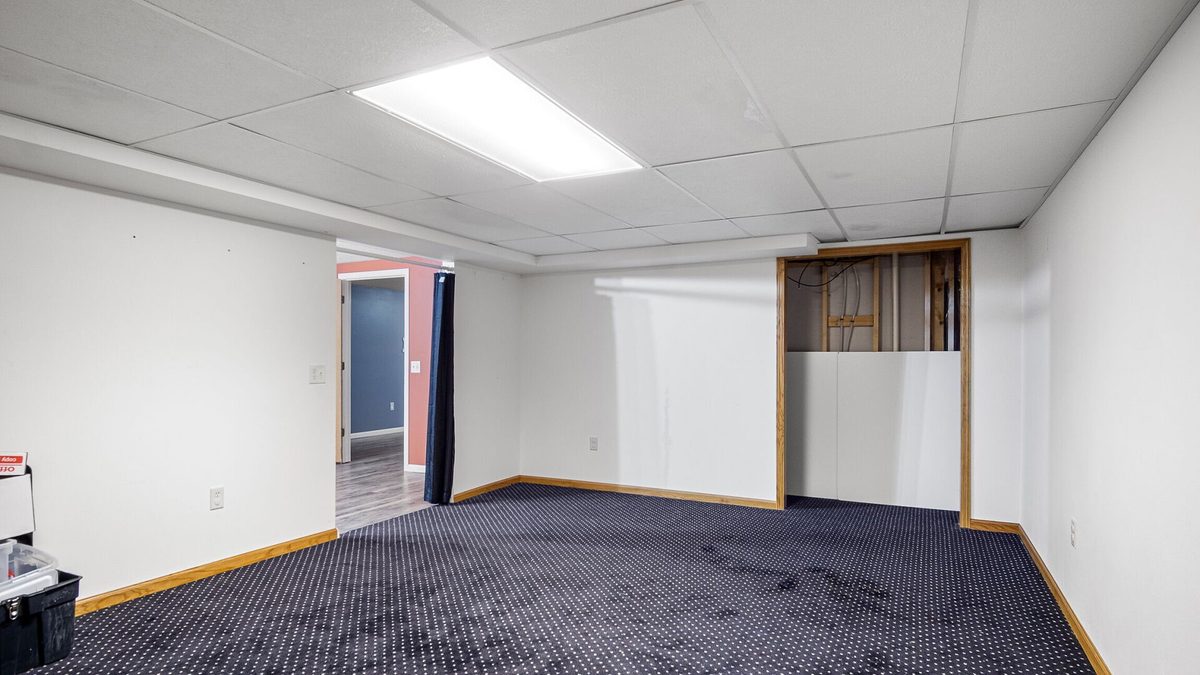 2922 Wayland Court, Eau Claire WI 54703 - Residential house for sale - MLS #1605913 - image45