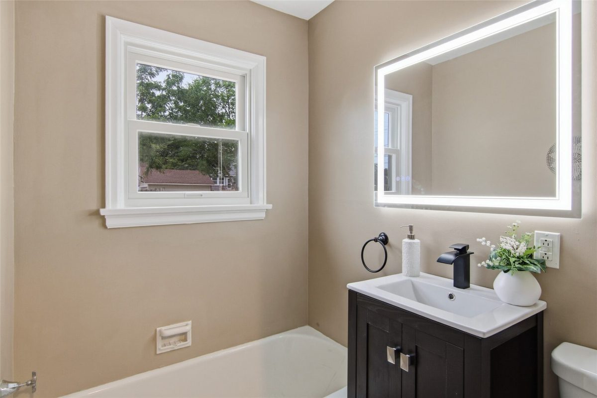 805 Doty Street, Eau Claire WI 54701 - Residential house for sale - MLS #1603881 - image19