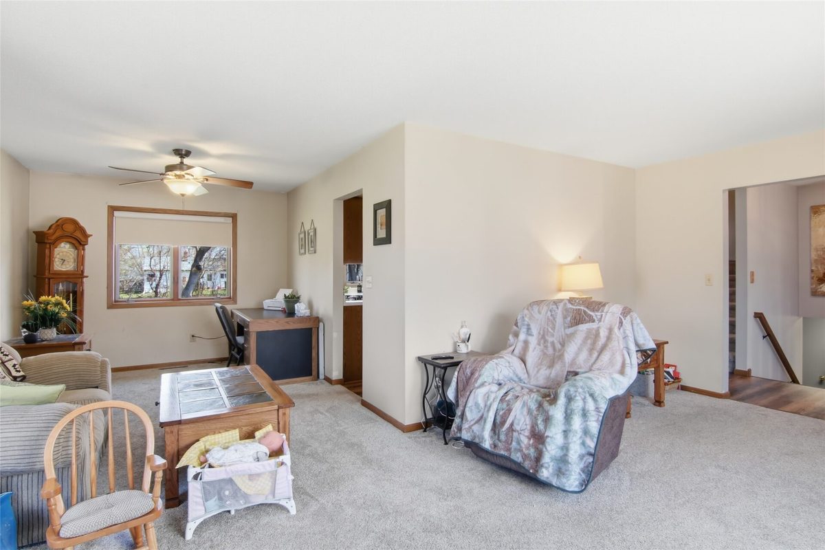 Residential at 2107 15th Street, Eau Claire, WI 54703 — photo 10