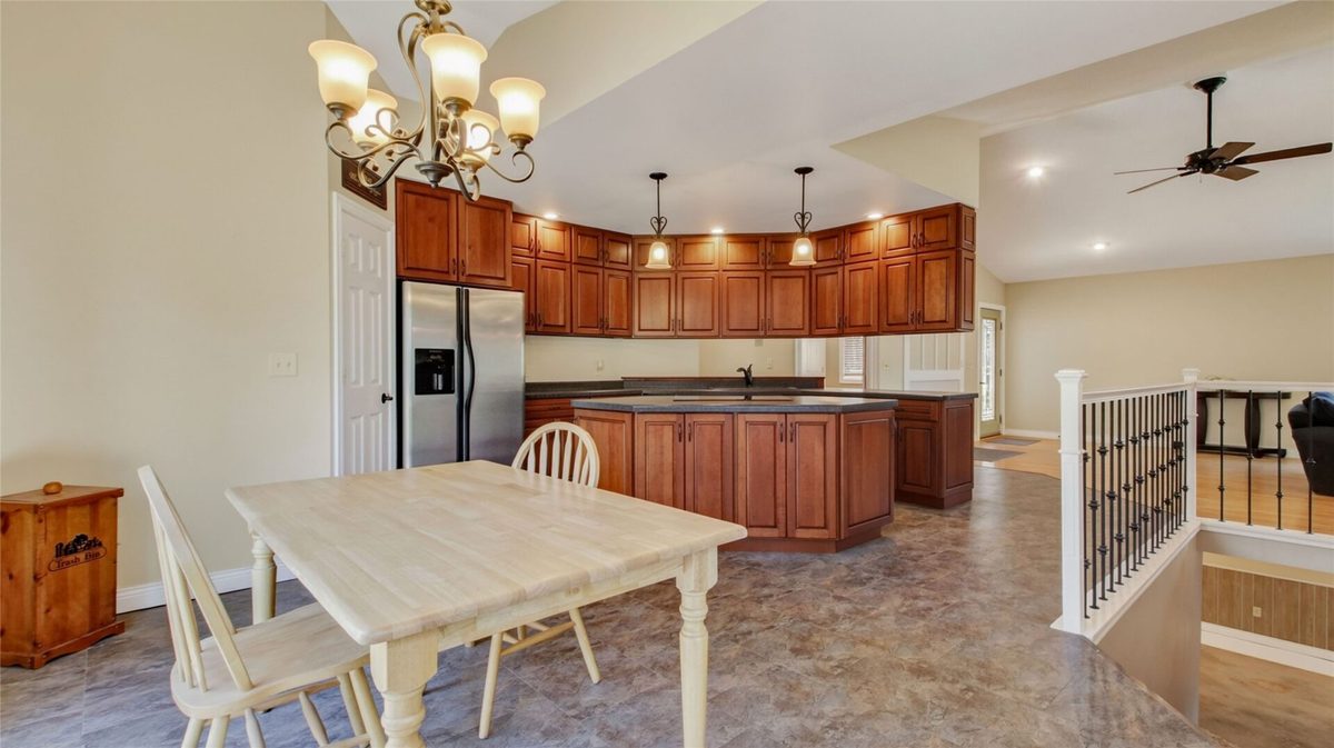 W7950 US Highway 8, Ladysmith WI 54848 - Residential house for sale - MLS #1606070 - image6