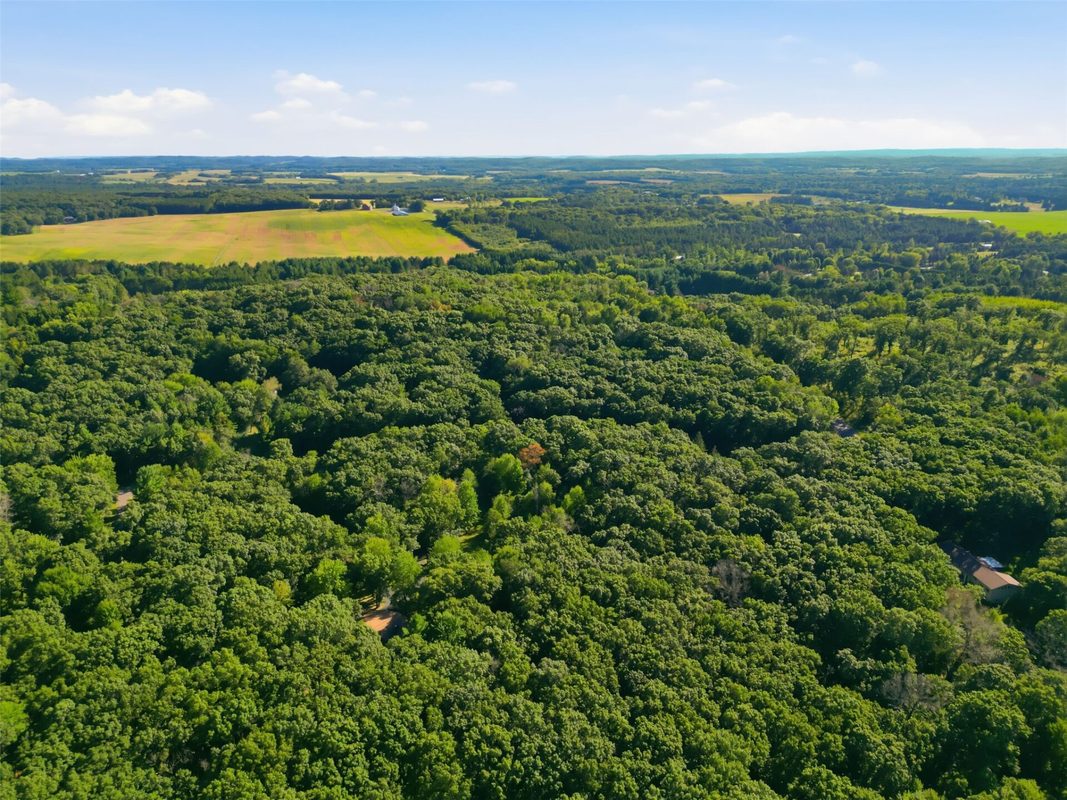 W2610 Rim Rock Road, Eau Claire WI 54701 - Residential house for sale - MLS #1604845 - image55