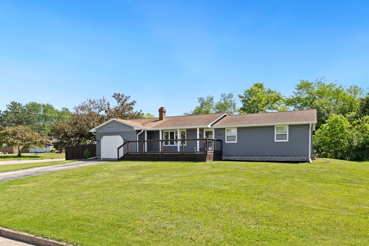 819 Forrest Street, Black River Falls WI 54615 - Residential house for sale - MLS #1601568 - image2