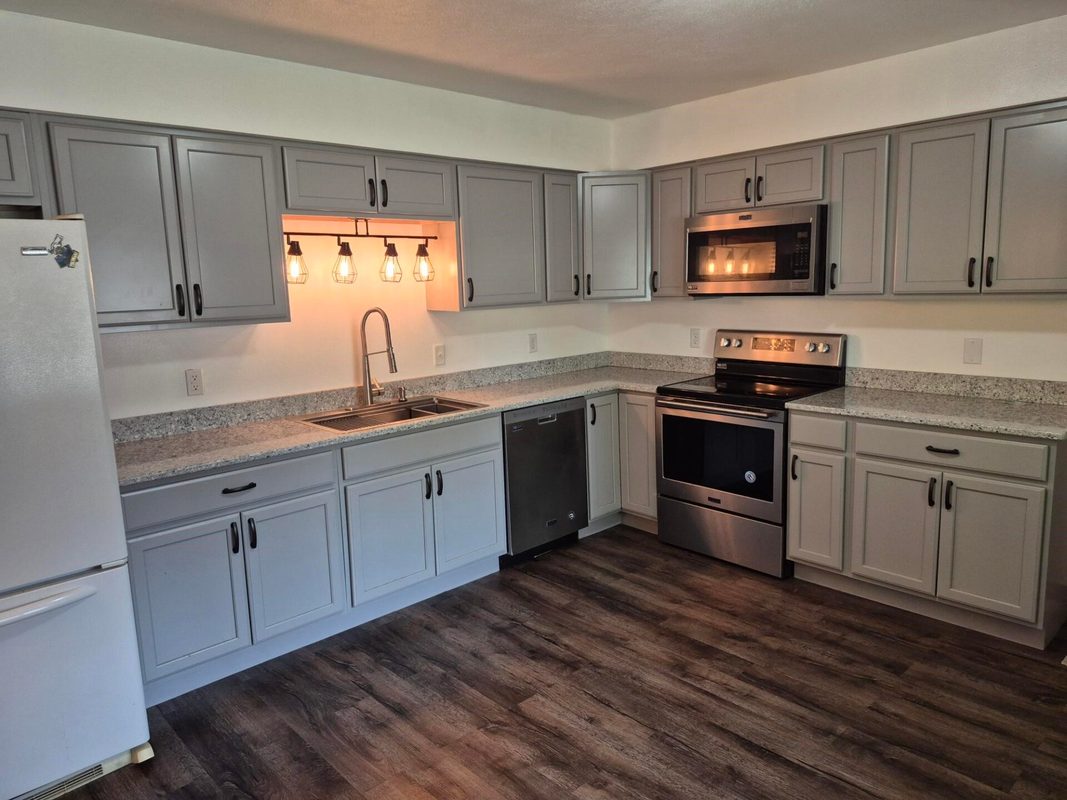 809 Kimberly Drive, Eau Claire WI 54703 - Residential house for sale - MLS #1603552 - image2