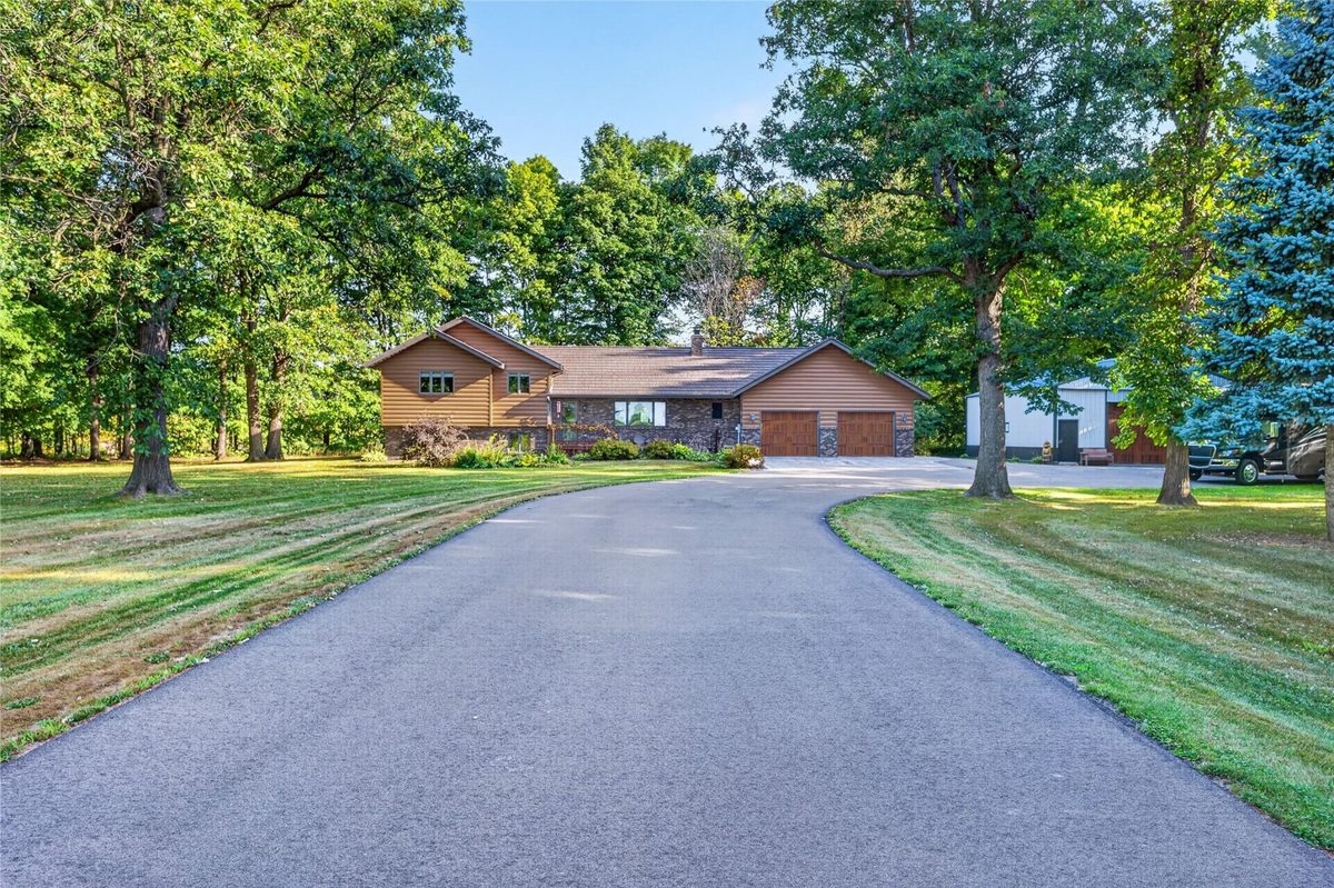 2092 28th Avenue, Rice Lake WI 54868 - Residential house for sale - MLS #1604546 - image2