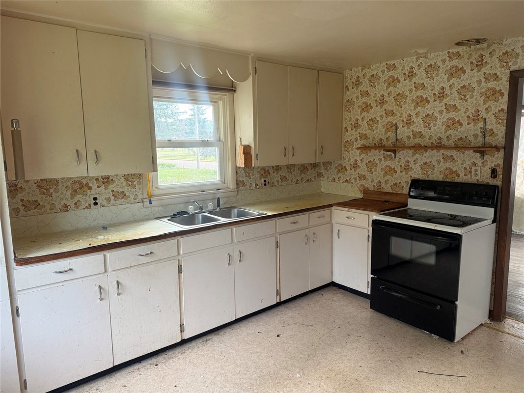 625 Dickey Avenue, Amery WI 54001 - Residential house for sale - MLS #1604191 - image2