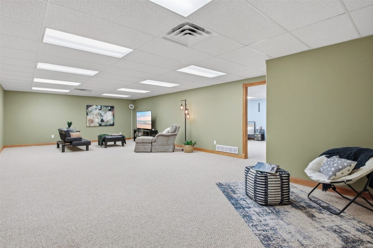 Residential at 2936 Boston Drive, Eau Claire, WI 54703 — photo 31