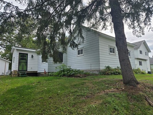 105 E Walnut Street Chippewa Falls WI 54729
