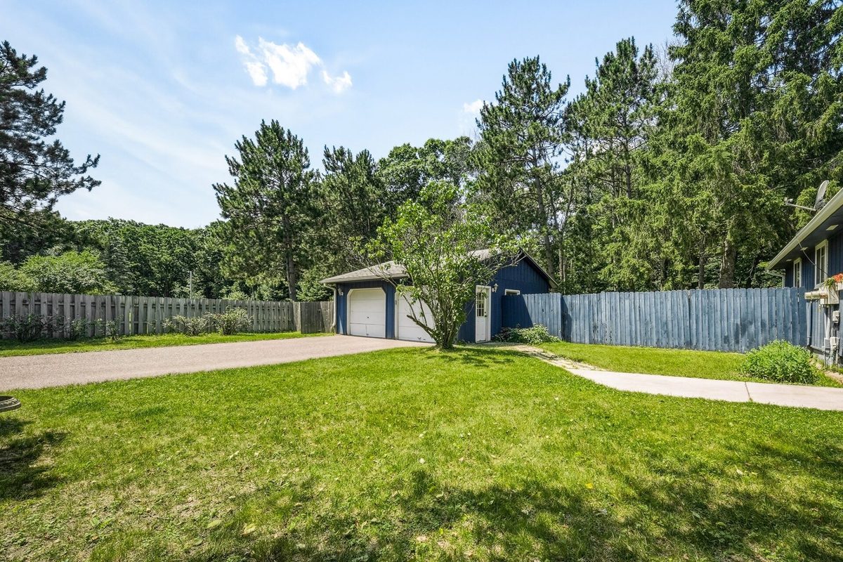 1120 Bauer Avenue, Eau Claire WI 54703 - Residential house for sale - MLS #1603240 - image47