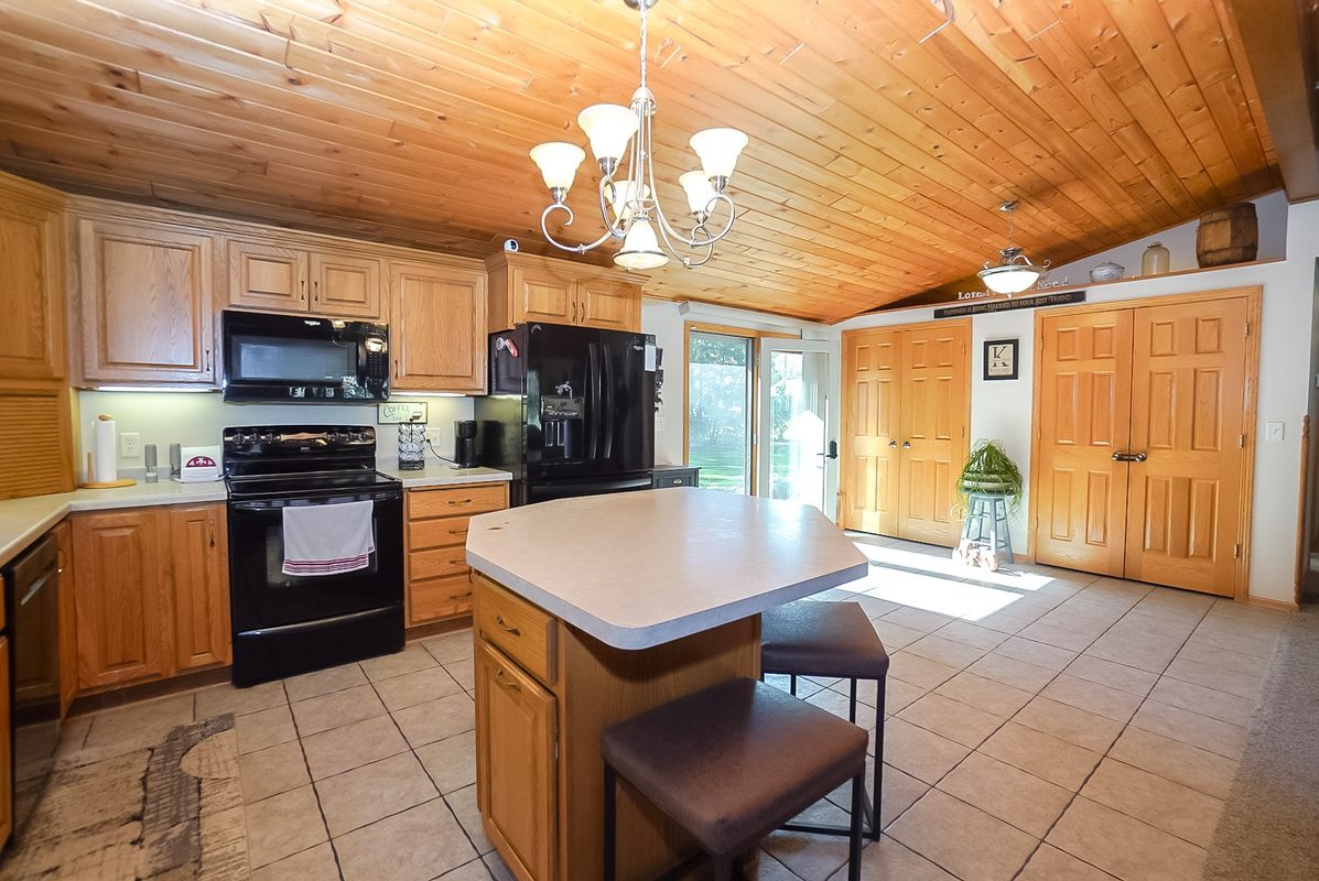 17081 County Highway X, Chippewa Falls WI 54729 - Residential house for sale - MLS #1605926 - image2