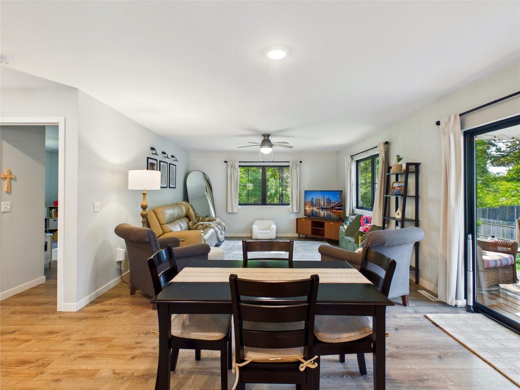 10764 August Lane, Hayward, WI