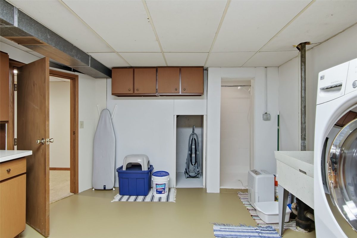 2910 Terry Lane, Eau Claire WI 54703 - Residential house for sale - MLS #1606260 - image25