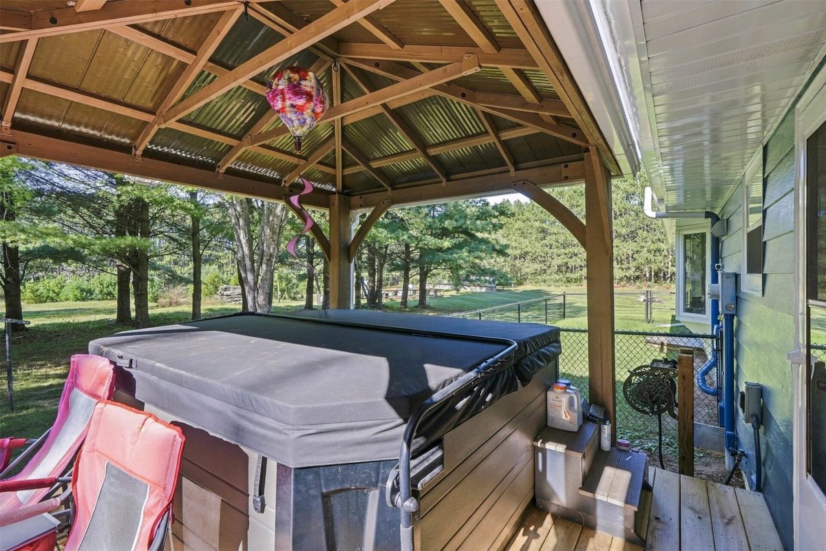 S 8825 Short Road, Eau Claire WI 54701 - Residential house for sale - MLS #1604992 - image47