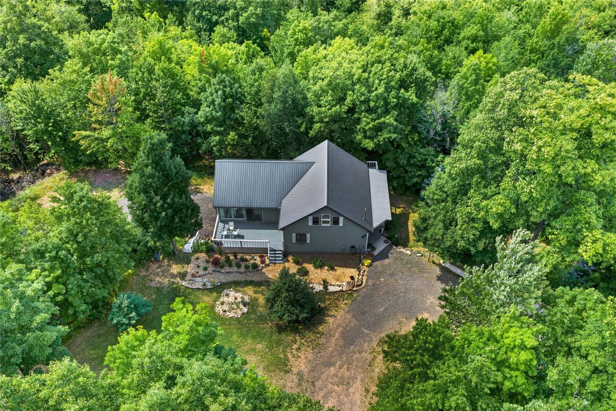 42805 Woodcrest Drive, Cable WI 54821 - Residential house for sale - MLS #1603294 - image4
