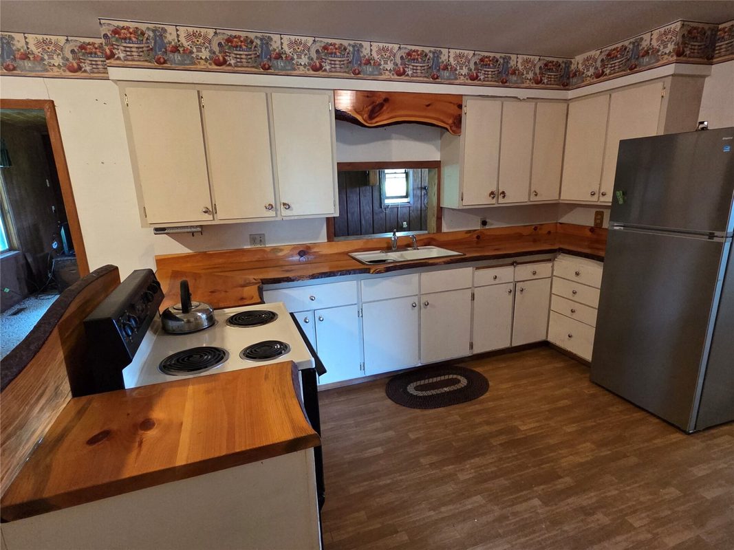 995 16th Street, Barron WI 54812 - Farm house for sale - MLS #1603204 - image10