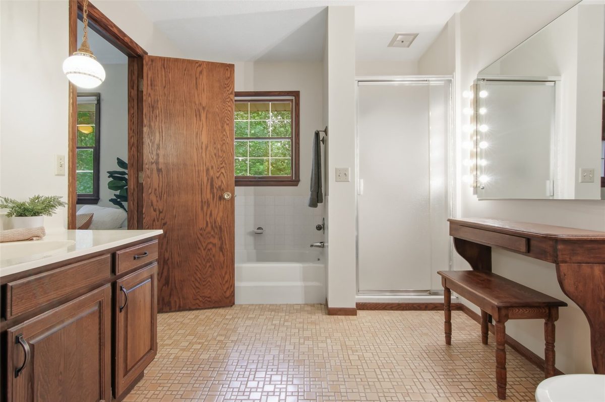 2719 Deblene Lane, Eau Claire WI 54703 - Residential house for sale - MLS #1604386 - image17