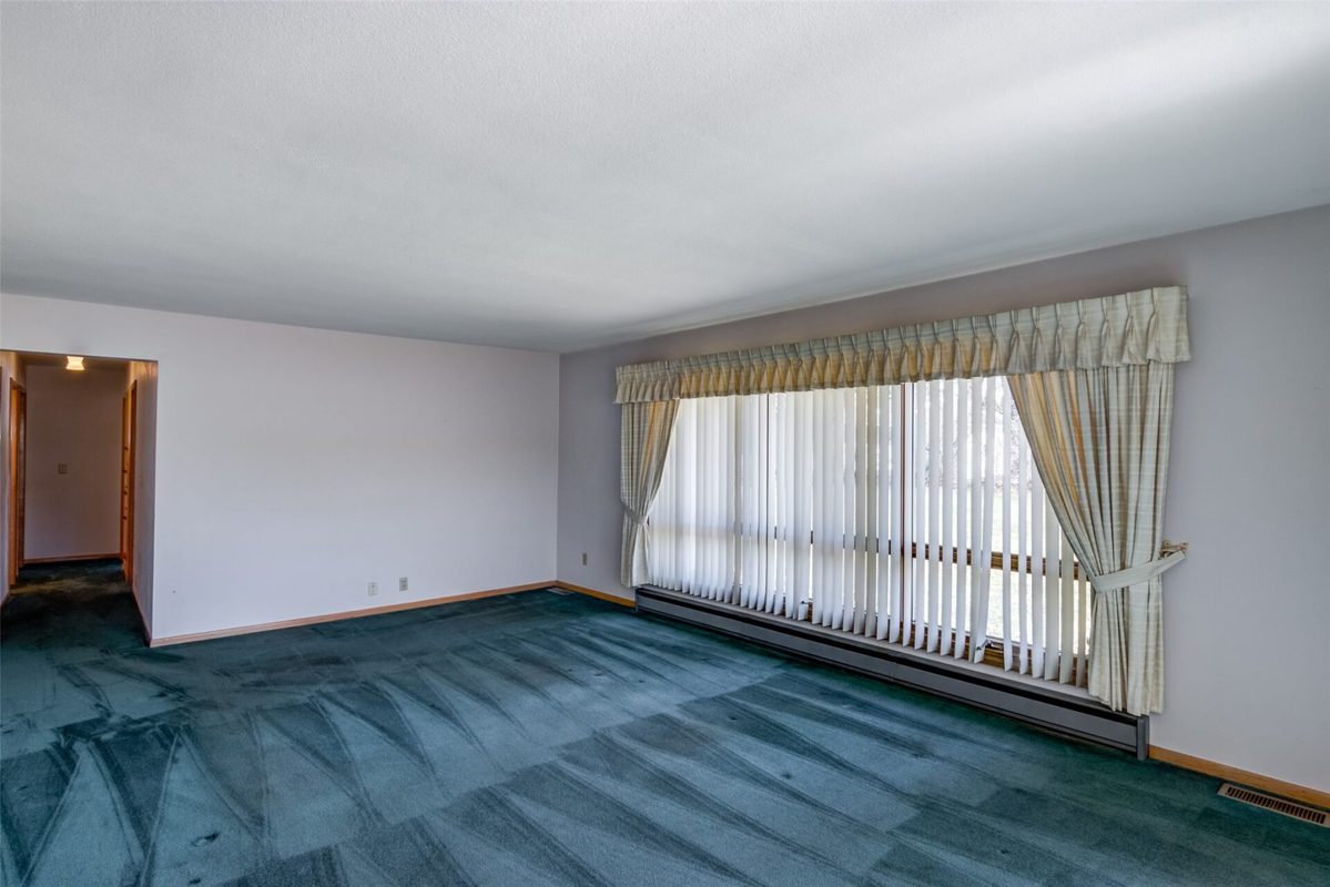 248 Mills Street Cadott WI 54727 — photo 4