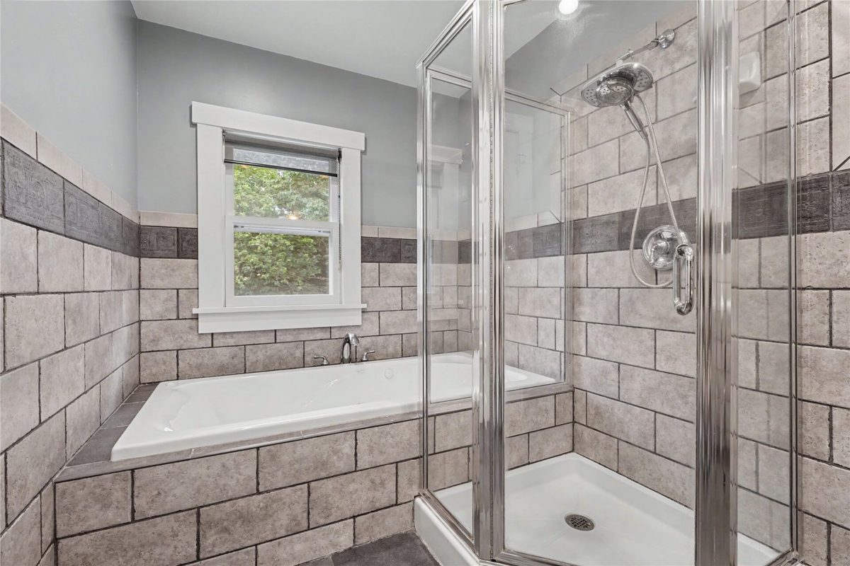1531 Drummond Street, Eau Claire WI 54701 - Residential house for sale - MLS #1602137 - image24