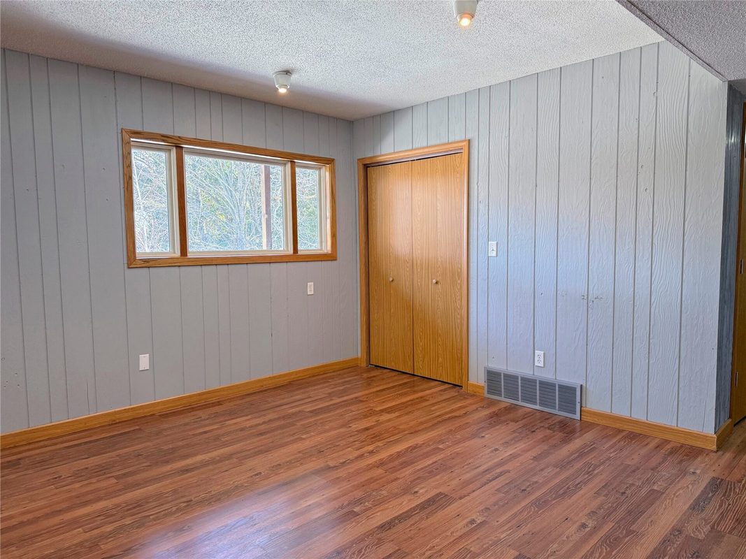 19526 74th Avenue, Chippewa Falls, WI