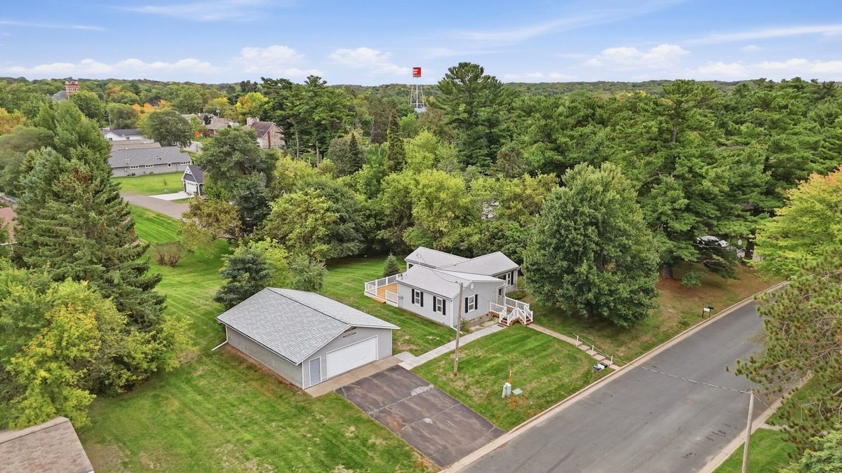 112 Basil Street, Balsam Lake WI 54810 - Residential house for sale - MLS #1605504 - image2