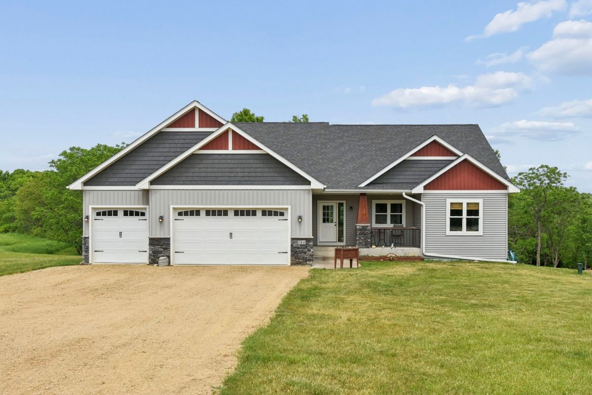 140 Hillcrest Court, Glenwood City WI 54013 - Residential house for sale - MLS #1602677 - image2