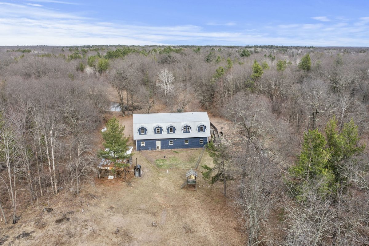 25445 Spaulding Road, Grantsburg, WI