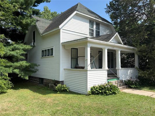 2129 4th Street Eau Claire WI 54703