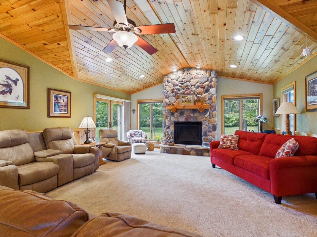 10501 Hayward Shores Drive, Hayward WI 54843 - Residential house for sale - MLS #1603570 - image15