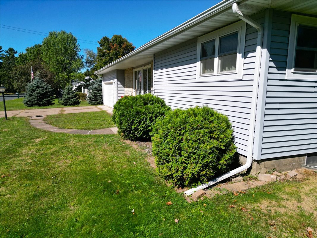 311 College Avenue Ladysmith WI 54848 - image25