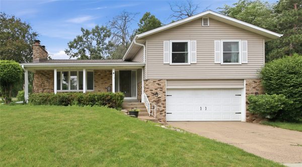 212 Country Club Lane Altoona WI 54720
