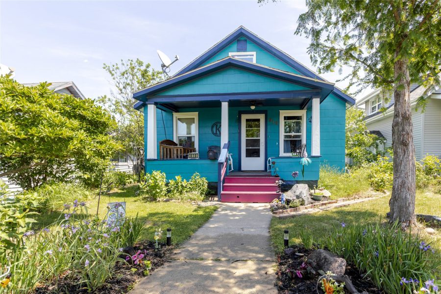 919 Summer Street