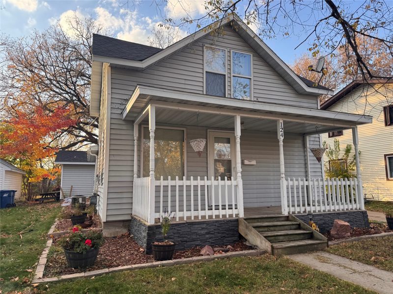 124 Hatten Avenue