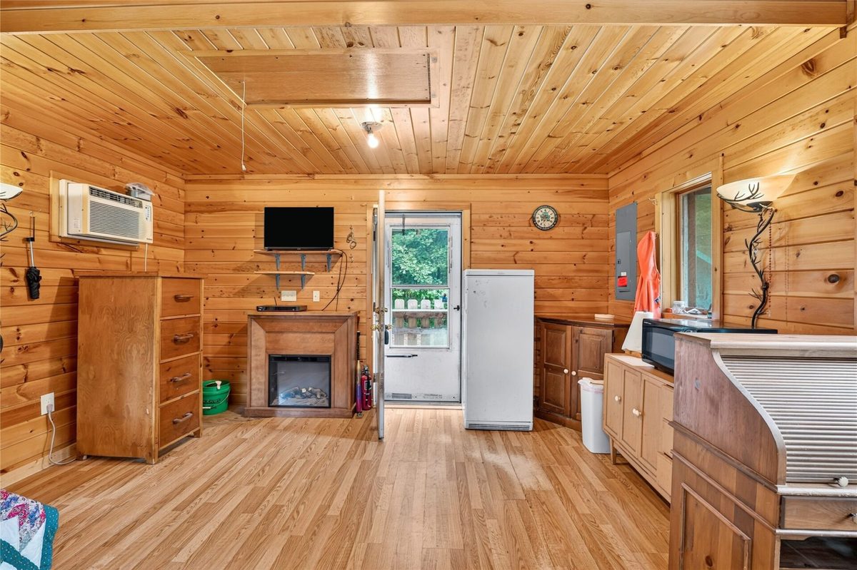 25841 Normans Landing Road, Webster WI 54893 - Residential house for sale - MLS #1604566 - image19
