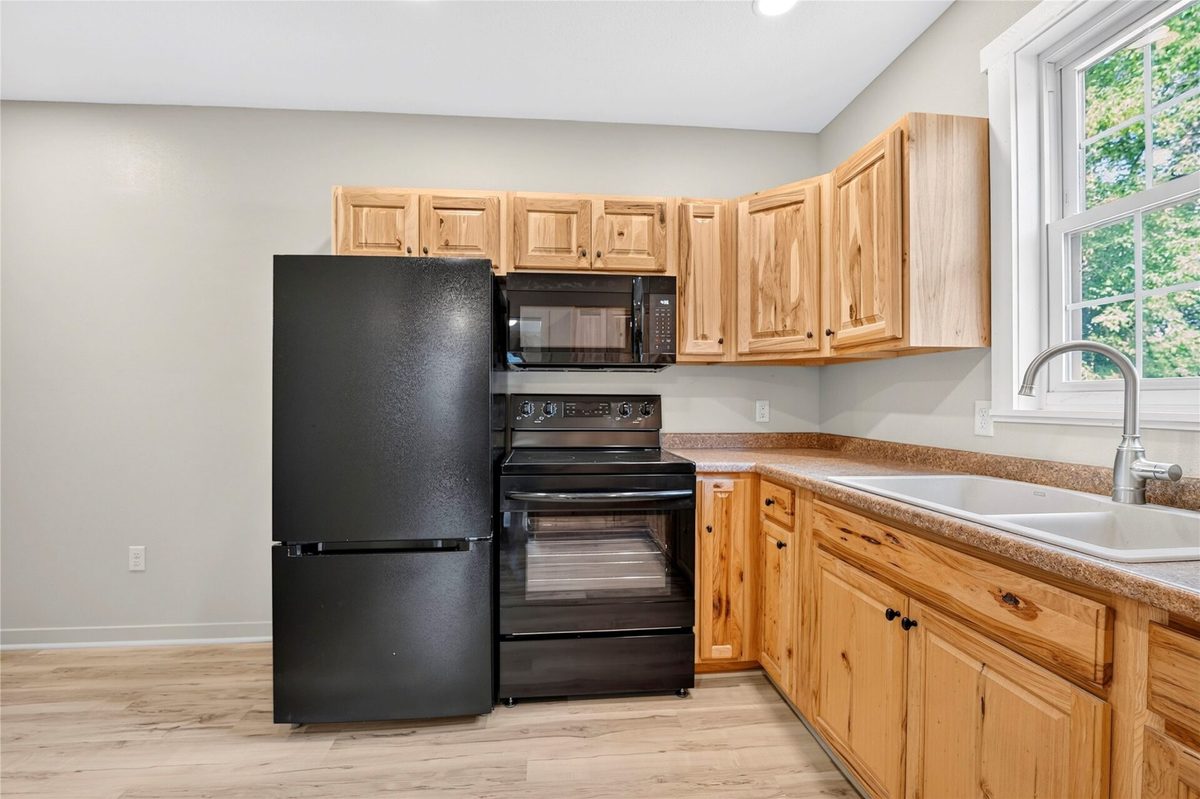 816 Summit Street, Spooner WI 54801 - Residential house for sale - MLS #1600786 - image15