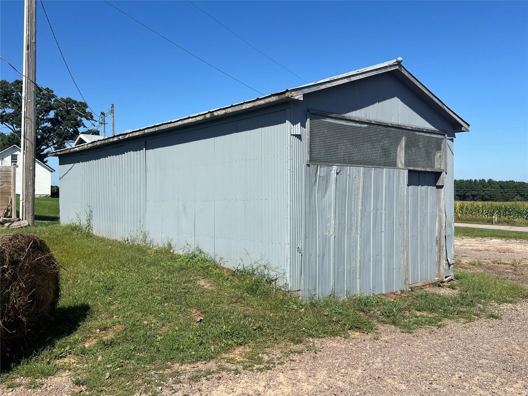 14207 Holmes Road, Hixton WI 54635 - Farm house for sale - MLS #1604847 - image38
