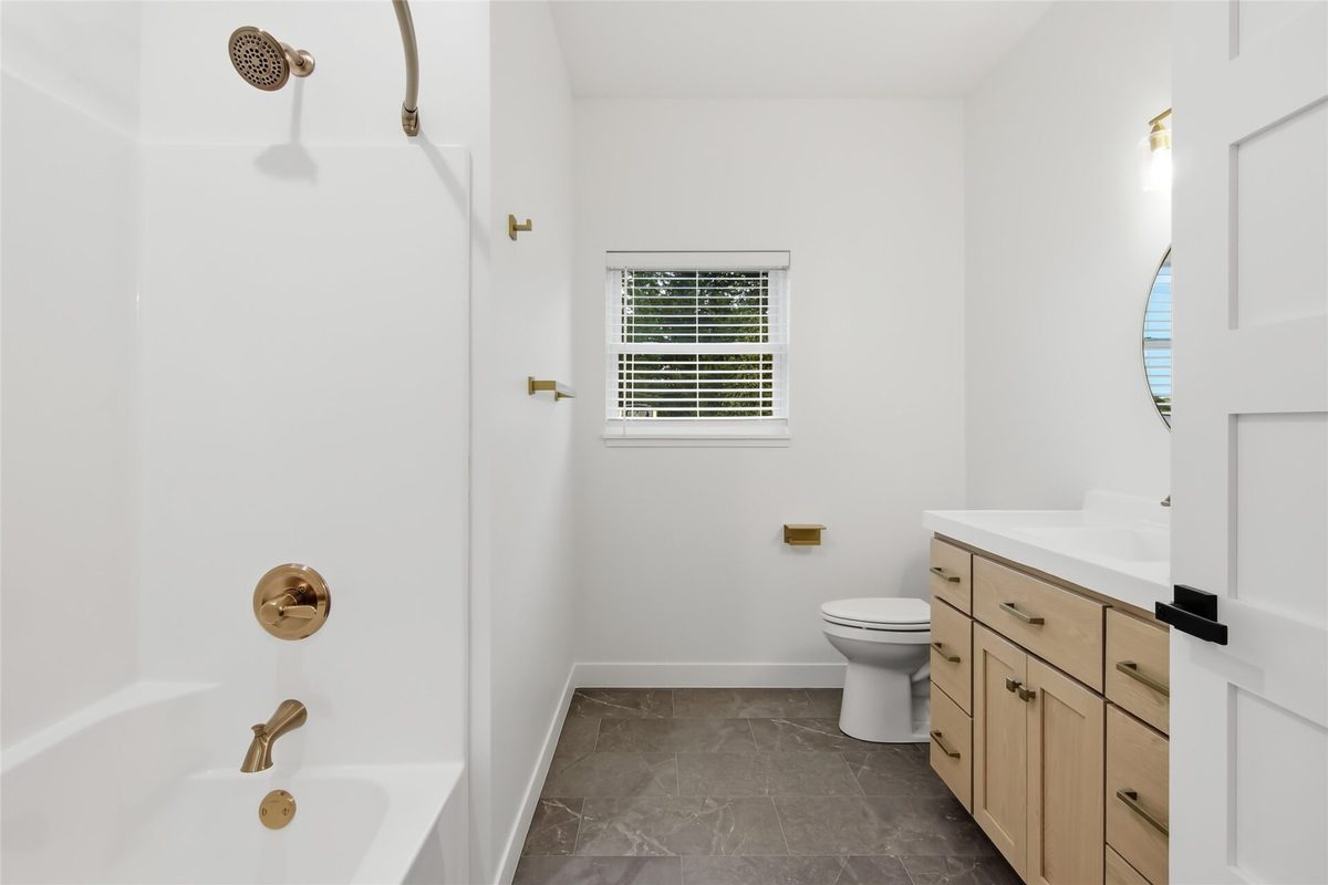 1716 Whitetail Way, Altoona WI 54720 - Residential house for sale - MLS #1603367 - image16
