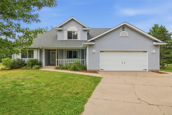 E2090 Cedar Road, Eau Claire WI 54701 - Residential house for sale - MLS #1603290 - image1
